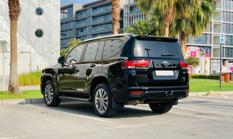 Picture Toyota Land Cruiser GXR V6 2022 